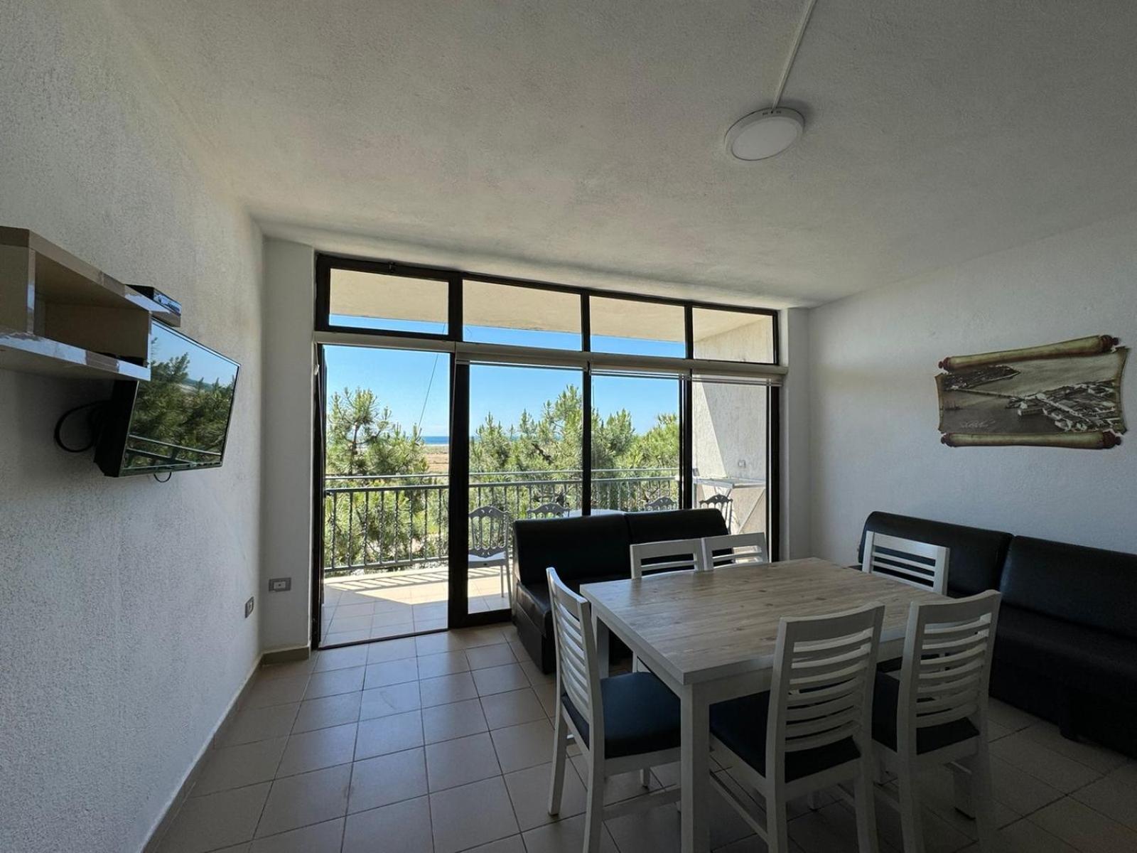 Appartamento Flat Ergli Velipojë Esterno foto