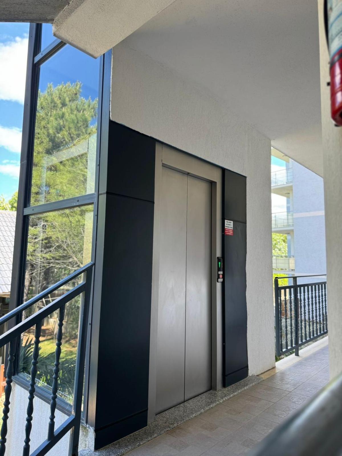 Appartamento Flat Ergli Velipojë Esterno foto